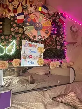 Stripchat Live Sex of LoLaBellaCiaoo