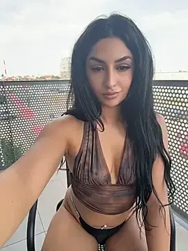 Stripchat Live Sex Cam of Mia_spicyy