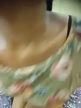 Stripchat Live Sex Cam of Snaya-baby