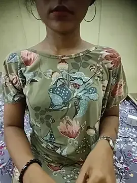 Snaya-baby from stripchat
