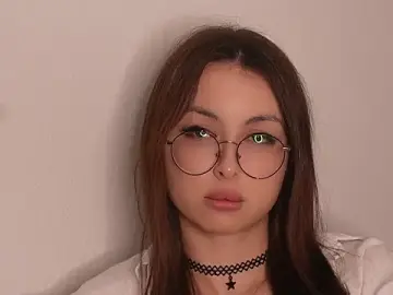 Stripchat Free Live Porn of ToiChillemi