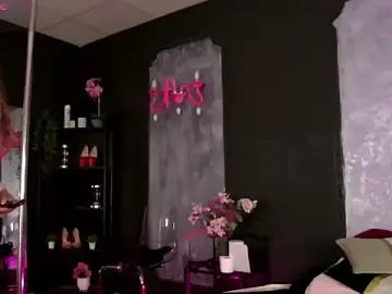 Stripchat Live Sex Cam of AnneGoddesss
