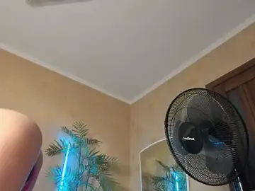 Stripchat Best live sex cam show of Diamond_D_
