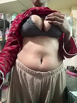Stripchat Best Webcam of bold_priya
