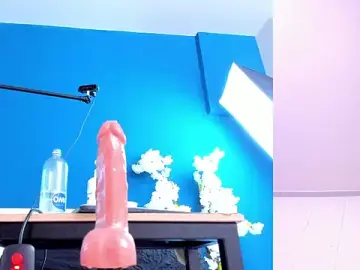 letty_straus from stripchat
