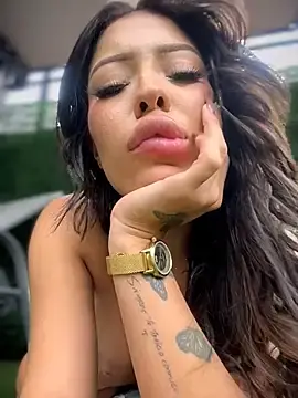 Stripchat Sex Chat of MystiqueXXX
