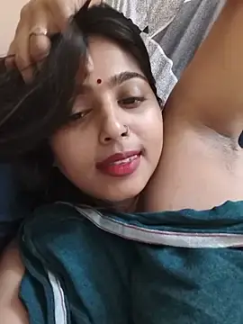 Stripchat Watch Live Sex Cams of Cute-Simmi69