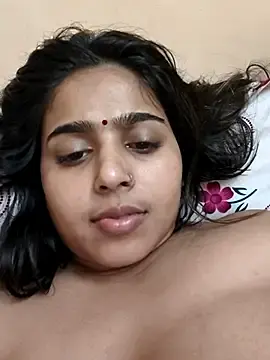Stripchat Live Porn of Cute-Simmi69