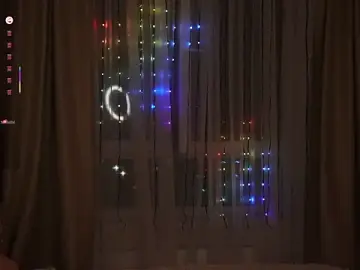 OssieCrews from stripchat