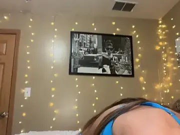 Stripchat Live Sex Cam of iamveronicaa