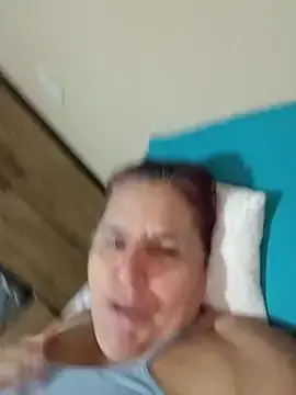 Stripchat Free Porn Cam of martinhapimenta