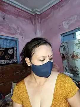 MoonLusty from stripchat