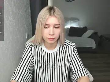 Stripchat Best Webcam of adel_miller