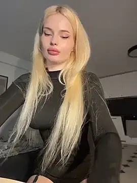 Stripchat Adult Webcam of Vladamais