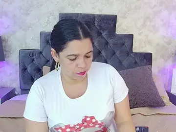 Stripchat Adult Webcams of elizabeth_coleman