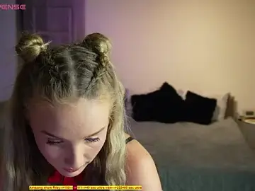 HeySiryy from stripchat