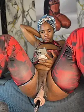 MerliaSsomer from stripchat