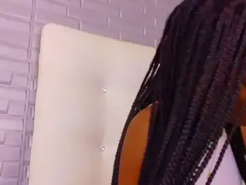 Stripchat Best Webcam of pervert_shydoll1