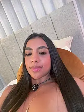 Stripchat Watch Live Sex Cams of emma_brooks1