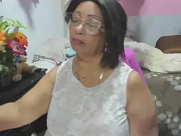 Stripchat Watch Live Sex Cams of Mrs_mommy_