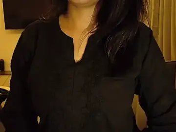 Stripchat Free Porn Cam of Wild_Fantasy_7
