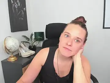 Stripchat Best live sex cam show of LadyAlessa