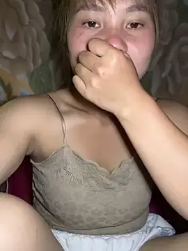 EllyBaby20 from stripchat