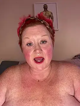 Stripchat Private Sex Chat of BustyRedxx