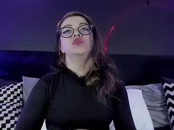 Stripchat Free Live Porn of _Jade_16