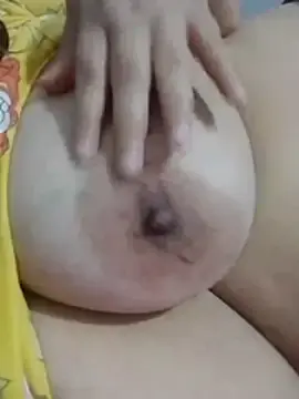 Stripchat Free Porn Cam of houda_sex_hot