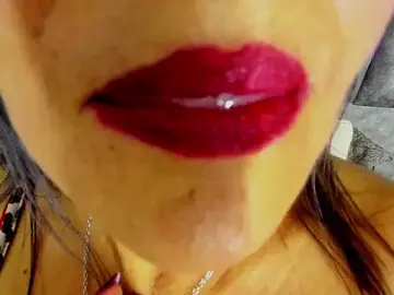 Stripchat Watch Live Sex Cams of Celeste_Baker_