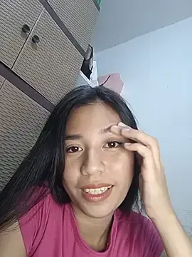 Stripchat Nude Webcam of kylieathena