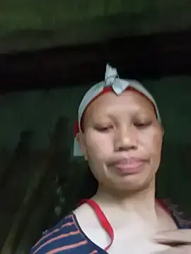 Stripchat Live Sex Cam of Ila-min