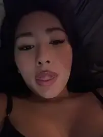 Stripchat Live Sex Cam of princesschini