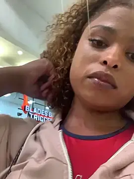 Stripchat Watch Live Sex Cams of sexflameswolf