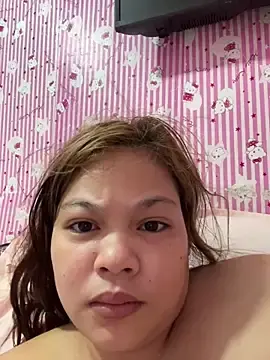 shaira_peach from stripchat