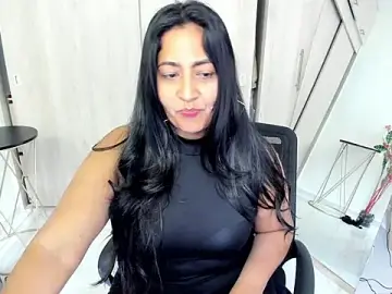 Stripchat Sex Cam of Adele_Sweett