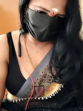 Stripchat Adult Webcam of tamilammu1431