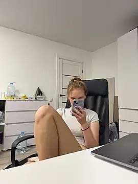 Stripchat Free Porn Cam of Ketitull