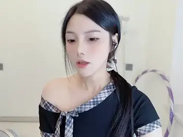 holo_love from stripchat