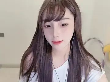 Stripchat Free Porn Cam of holo_love