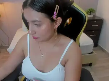 Stripchat Adult Webcams of kira_relish