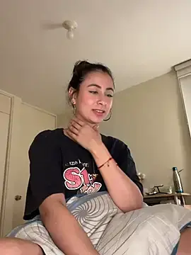 Stripchat Watch Live Sex Cams of juanasnz99