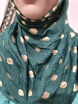 Stripchat Live Sex Cam of Indian-Aleena