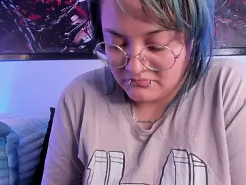 Stripchat Sex Cam of lucky-leah