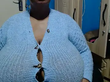 Stripchat Adult Video Chat of CUTEFIRMMELONSS