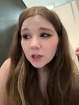 Stripchat Live Sex Cam of PumaShyXD