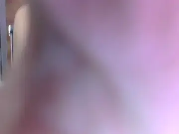 Stripchat Watch Live Sex Cams of miss-riyaa