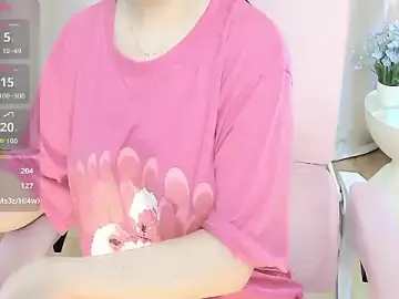 shynana from stripchat