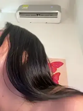 IvyValentine from stripchat